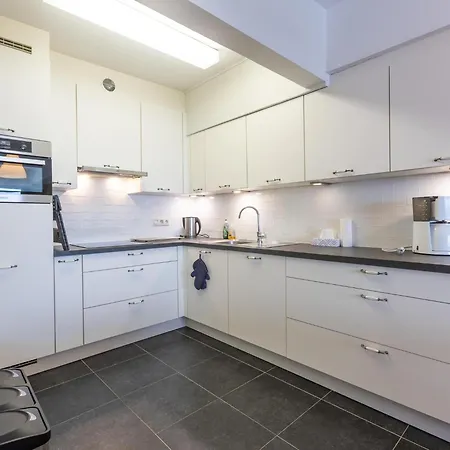 Sydney - 0902 + Park. Kty250 Middelkerke